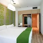 Hotel Nh Potsdamer Platz 4*