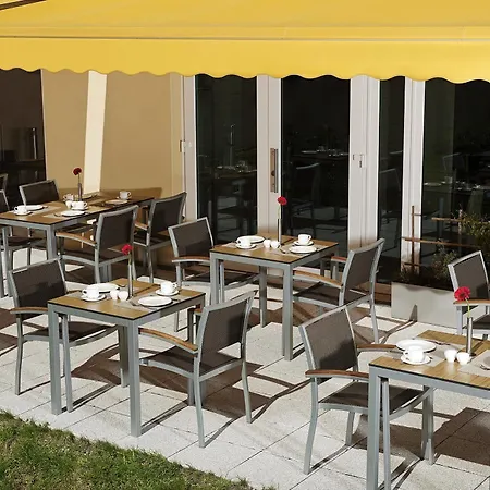 إن إتش ساحة بوتسدام