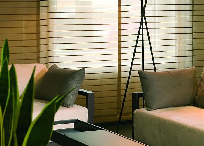 Hotel Nh Potsdamer Platz 4*