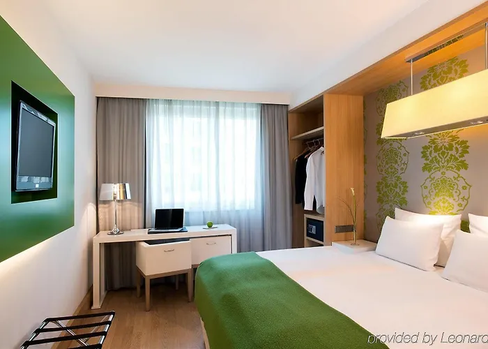 Nh Potsdamer Platz 4* Berlin