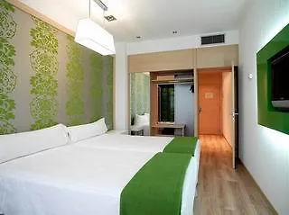 Hotel Nh Potsdamer Platz 4*