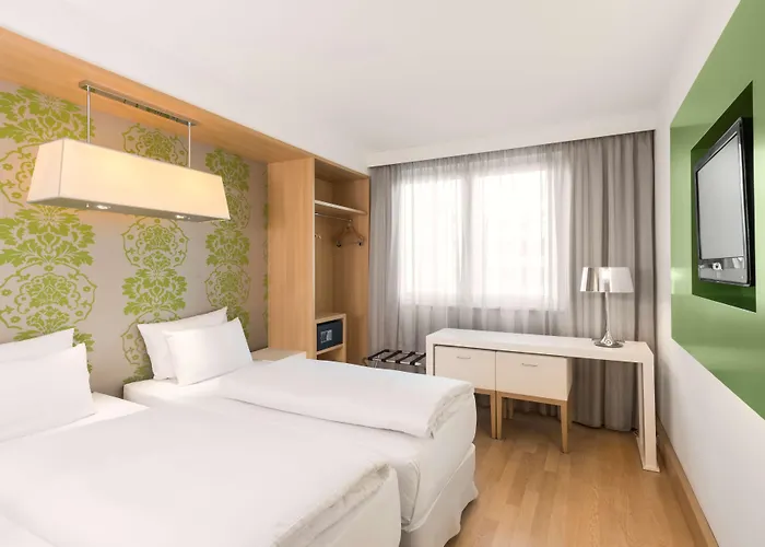 Nh Potsdamer Platz 4*