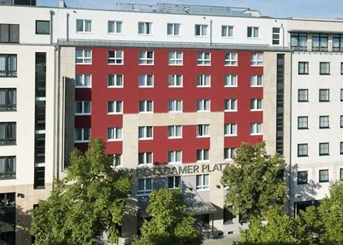 Hotel Nh Potsdamer Platz 4*